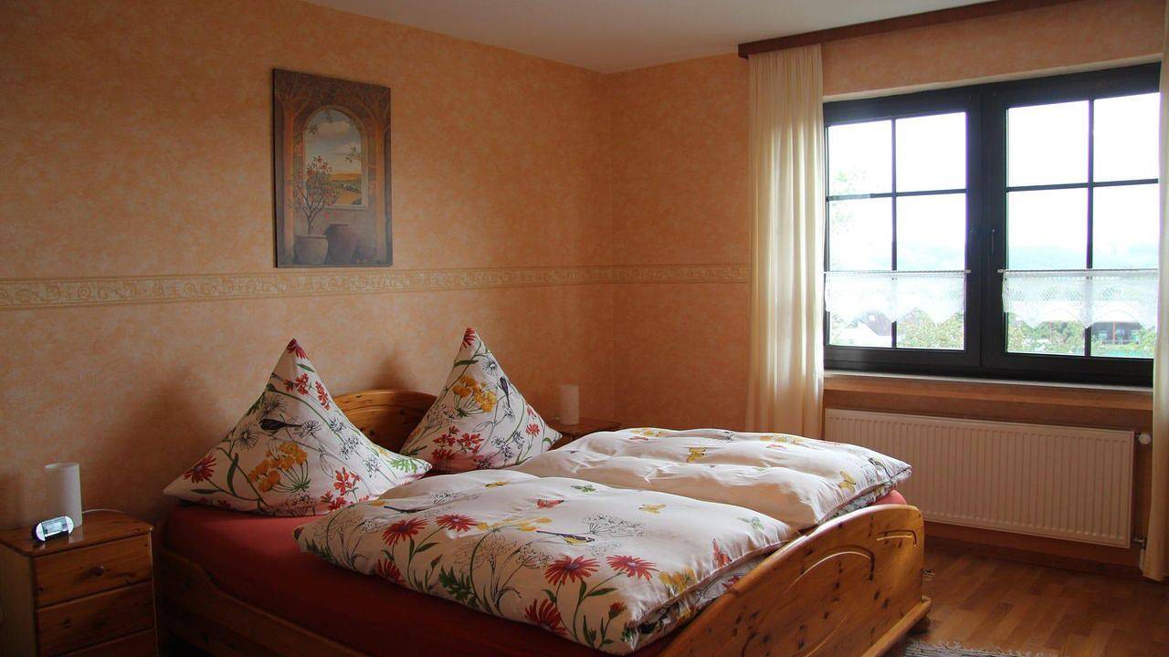 Ganze Ferienwohnung, Ferienwohnung für 5 Personen (120 m²) in Habscheid in Habscheid, Eifelkreis Bitburg-Prüm