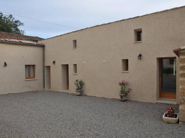Maison d’hôte pour 4 personnes, avec terrasse ainsi que jardin et piscine dans les Alpes-de-Haute-Provence - 3