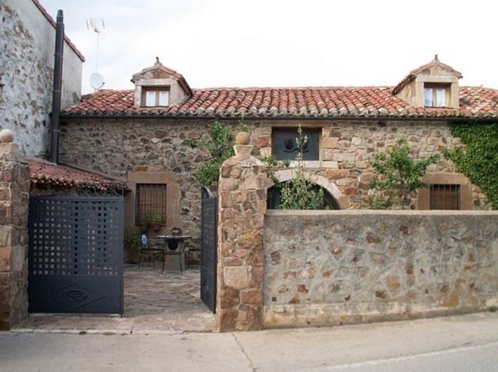 Chalet para 7 personas, con Balcón y Jardín en Soria - 3