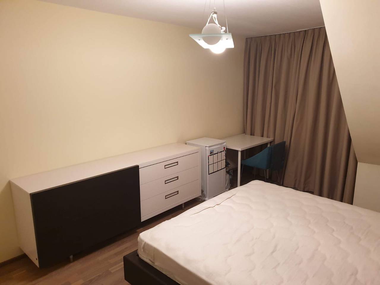 Ganze Ferienwohnung, Ferienwohnung für 6 Personen mit Balkon in Wien, Donau Niederösterreich