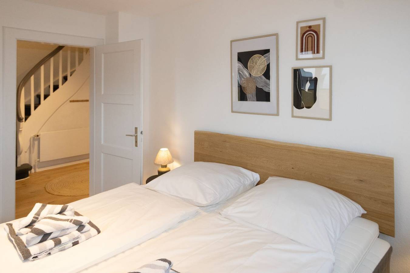 Diese Doppelhaushälfte bietet Platz für eine Großfamilie bis zu 7 Personen. in Hörnum, Sylt