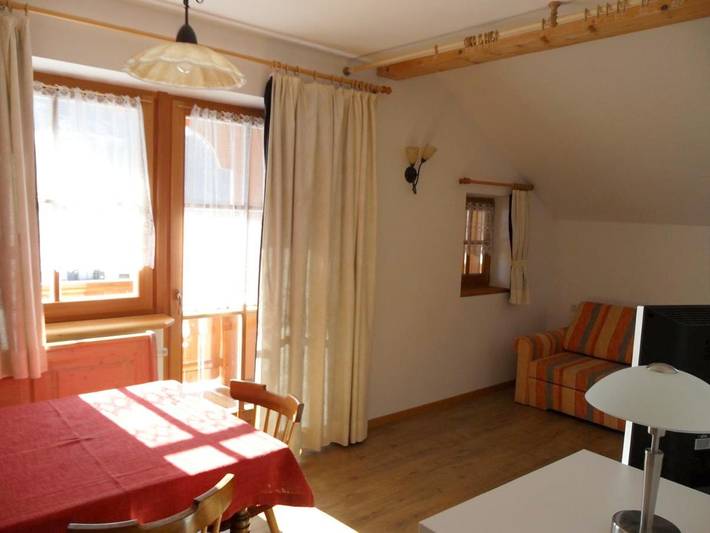 Location de vacances pour 4 personnes, avec terrasse et vue, animaux acceptés à Villabassa - 2