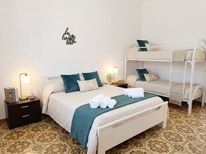 Appartement de vacances pour 8 personnes, avec terrasse et jardin, animaux acceptés - 1