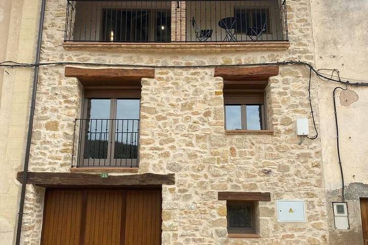 Ganze Wohnung, Casa la Luz A1 - Rural apartment with balcony | Matarraña, Terra ALta in La Portellada, Teruel und Umgebung
