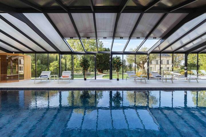 Location de vacances pour 14 personnes, avec sauna et piscine ainsi que jardin et jacuzzi, adapté aux familles à Falaise (Calvados) - 3