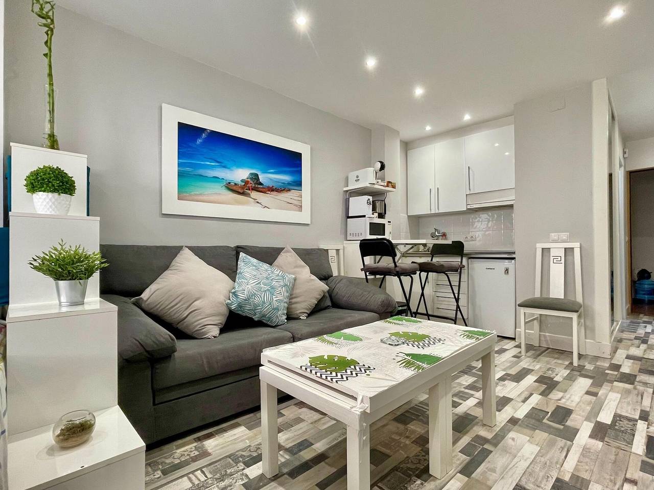 Entire apartment, Apartment in Torremolinos near Beach in Montemar Torremolinos, Torremolinos