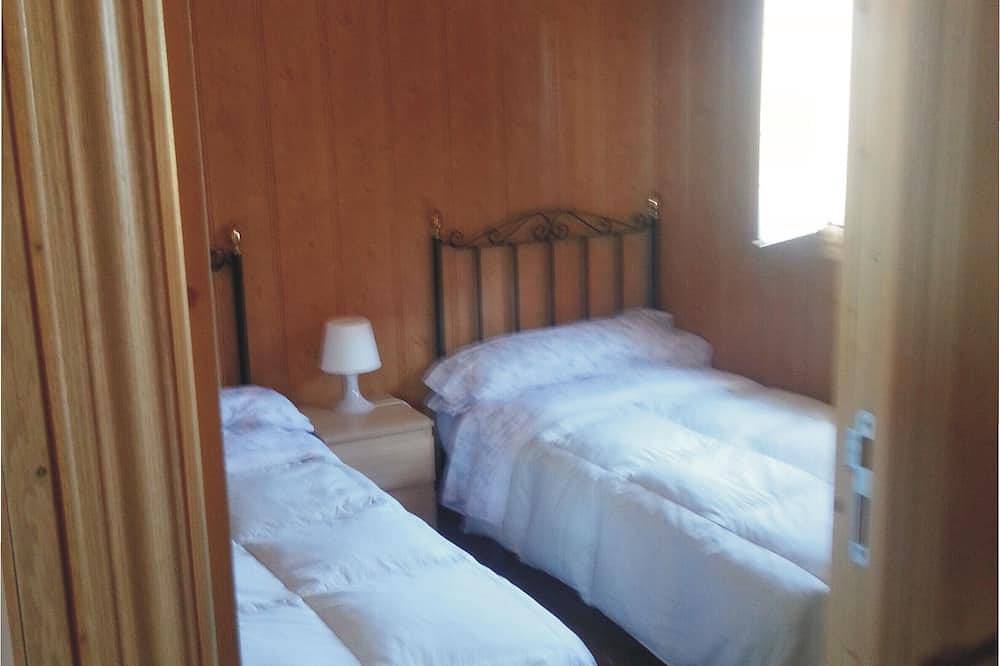 Bungalow ideal para familias con niños, aparcamiento y pistas deportivas in La Puebla de Cazalla, Provincia de Sevilla