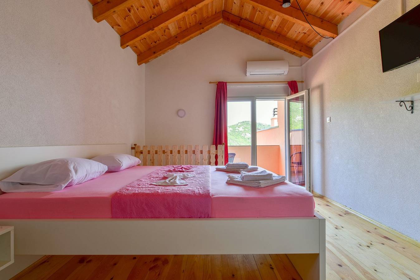 Appartement entier, Appartement de vacances pour 2 personnes avec balcon/terrasse in Monténégro