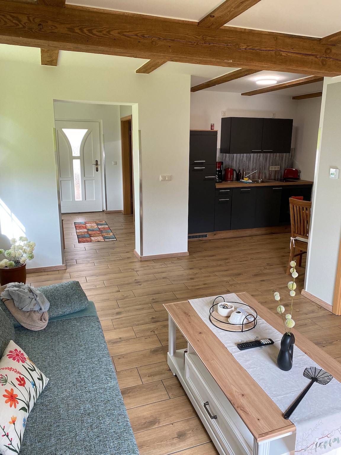 Ganze Wohnung, Apartment 'Uschi' mit Gemeinschaftsgarten und Wlan in Warrenzin, Mecklenburgische Seenplatte