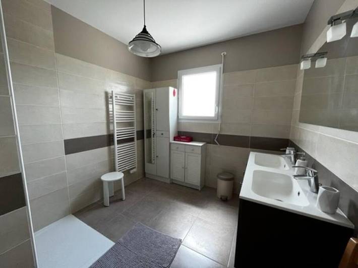 Location de vacances pour 6 personnes, avec jardin à Beynat - 3