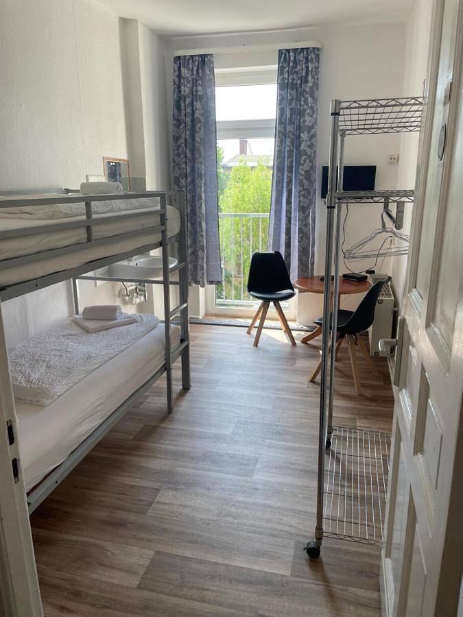 Hotel-Pension Adamshof in Berlin Rummelsburg, Berlin