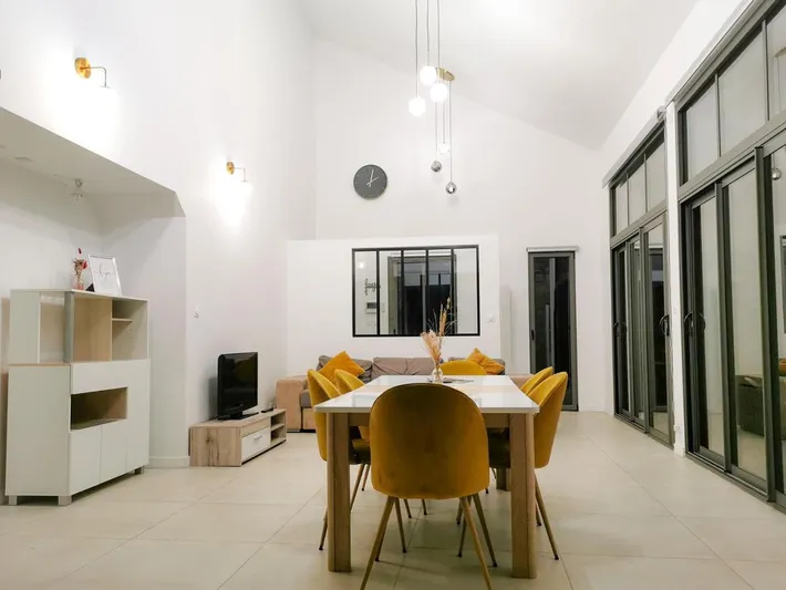 Apartamento de vacaciones para 8 personas, con piscina para niños y jardín - 1