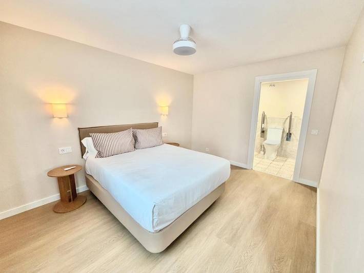 Casa rural para 2 personas, con Terraza además de Jardín y Vistas en Abegondo - 3