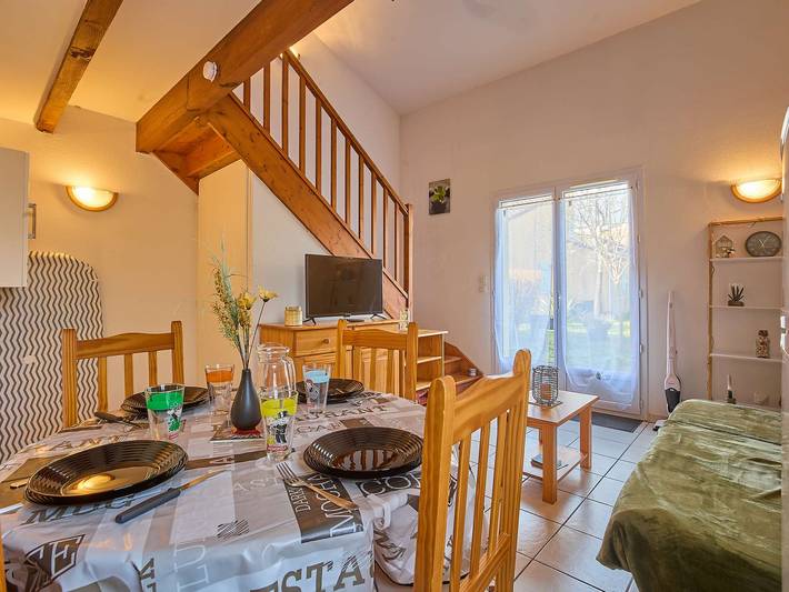 Appartement de vacances pour 2 personnes, avec Terrasse ainsi que Jardin et Piscine