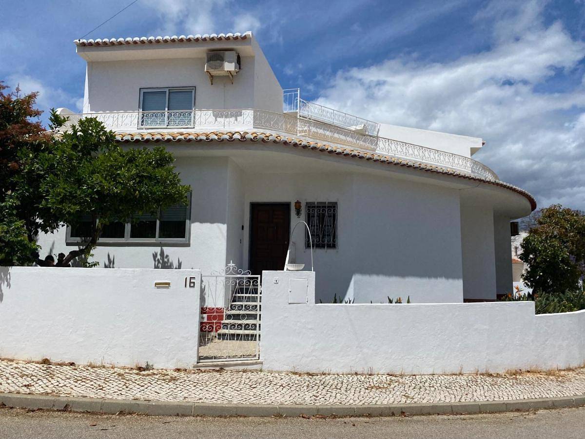Deluxe Villa in Praia da Rocha, Portimão