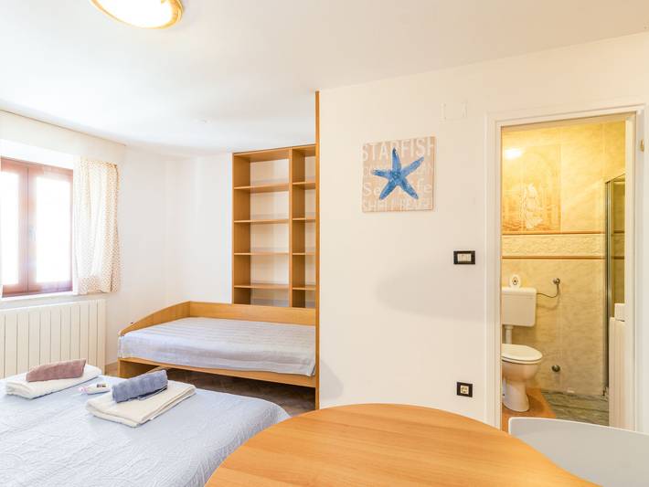 Ferienwohnung für 3 Personen, mit Terrasse in Umag - 2