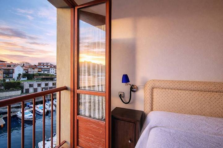 Appartement entier, Appartement avec Vue sur le Port de Llanes in Llanes, Côte Cantabrique