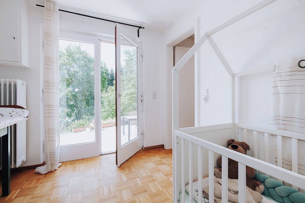 Stylish vacation home with fenced garden, private sauna and whirlpool in Feldberg (Schwarzwald), Feldberg