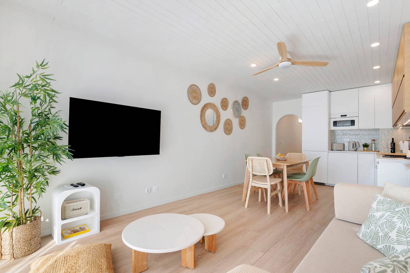 Ganze Wohnung, Apartment 'Mira Mar' mit Meerblick, Balkon und Wlan in Monte Gordo, Faro Distrikt