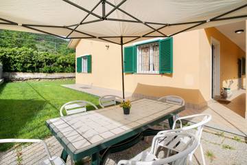 Villa per 5 Persone in Ortovero, Alpi Liguri, Foto 2