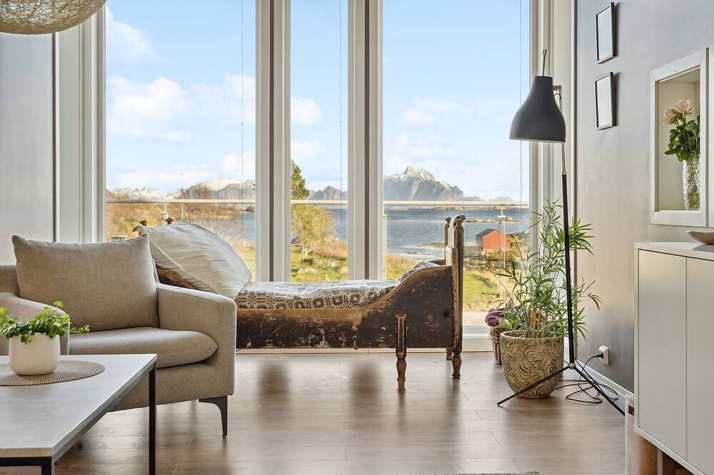 Large villa in Lofoten with fantastic views! in Stamsund, Vestvågøy