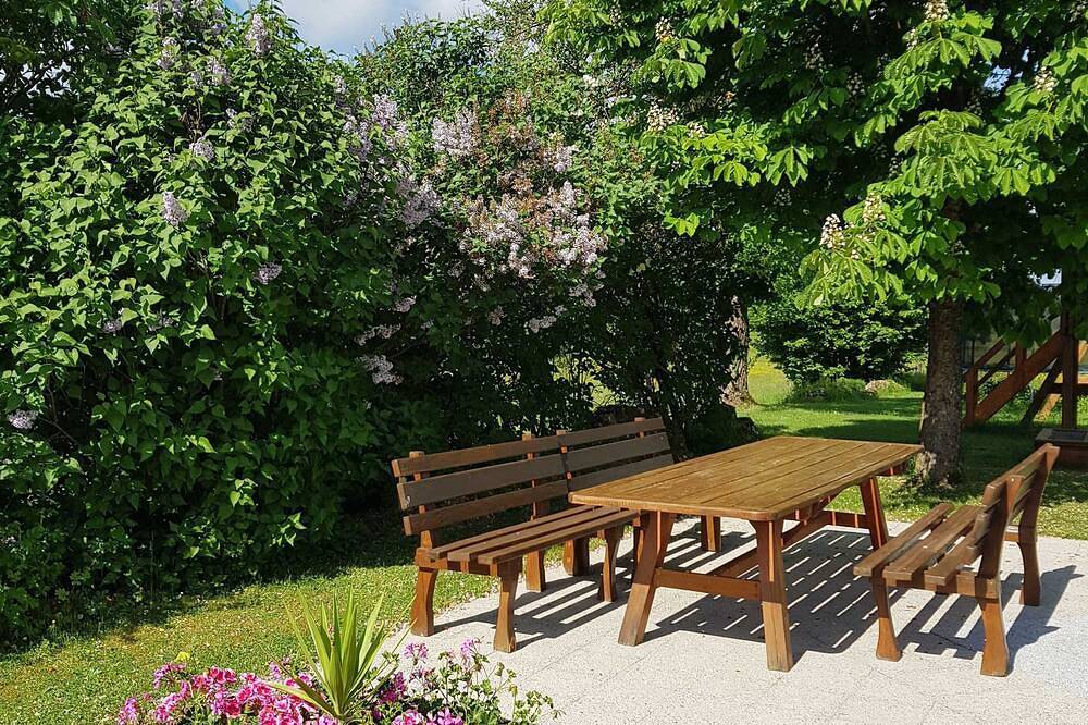 Ganze Wohnung, Ferienwohnung 1 - Ferienwohnungen Wölfel in Pottenstein, Frankenalb