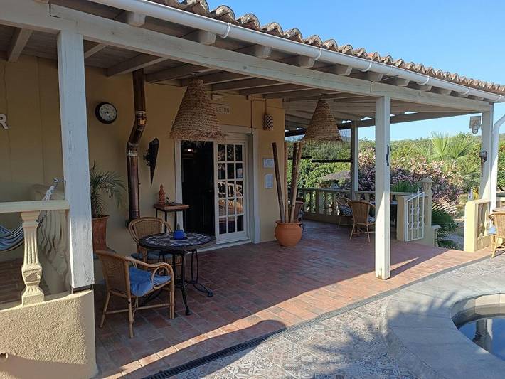 Chambre d’hôte pour 16 personnes, avec Terrasse et Jardin ainsi que Piscine et Vue en Algarve - 4