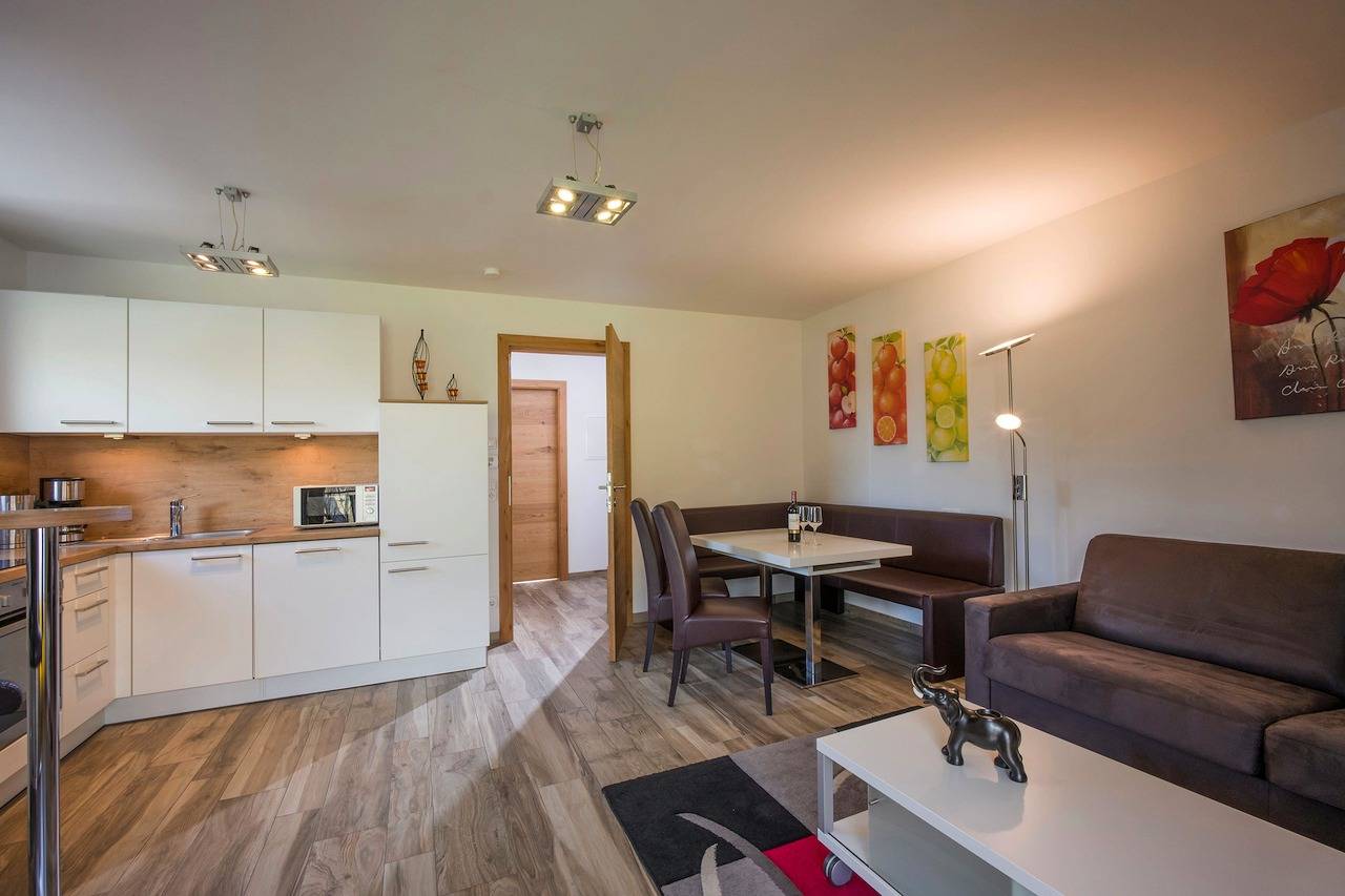 Ganze Ferienwohnung, Ferienwohnung 4-6 Personen, 1 Schlafzimmer, Bad/Wc in Scheffau am Wilden Kaiser, Kitzbüheler Alpen