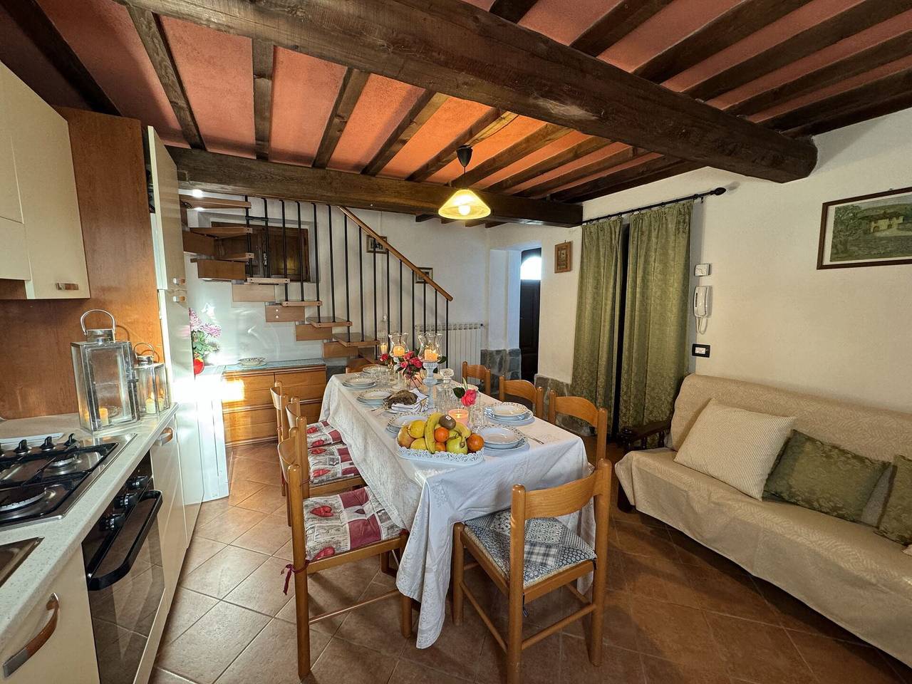 Bauernhaus für 8 Personen mit Terrasse in Buti, Pisa Provinz