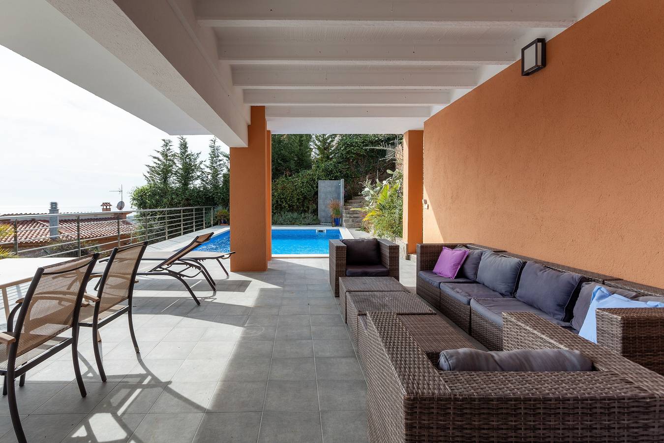 Villa 'Maison de vacances dans un jardin avec vue' avec piscine, Wi-Fi, terrasse et jardin in Roca Grossa, Lloret de Mar