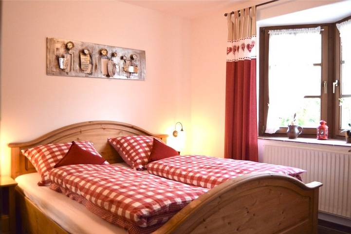 Ferienwohnung für 4 Personen, mit Balkon und Sauna in Ruhpolding