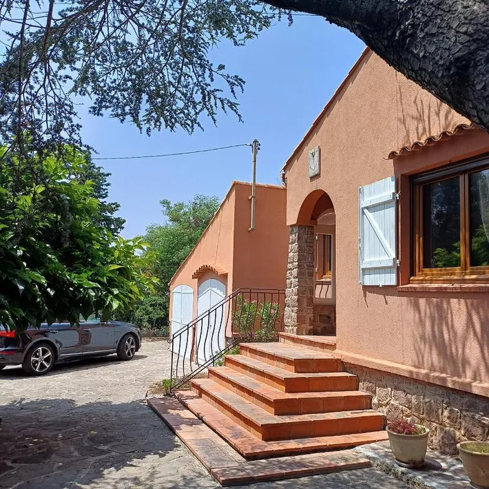 Villa for 6 people, with terrace and garden - 1
