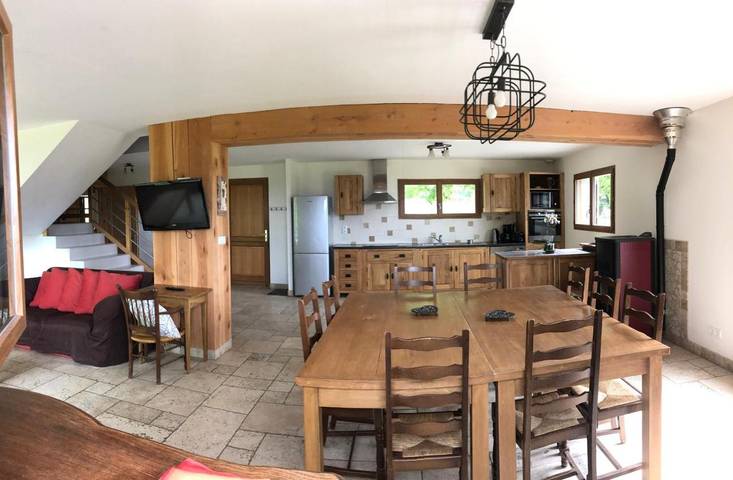 Location de vacances pour 15 personnes, avec vue sur le lac ainsi que vue et jardin, animaux acceptés à Aiguebelette-le-Lac - 4