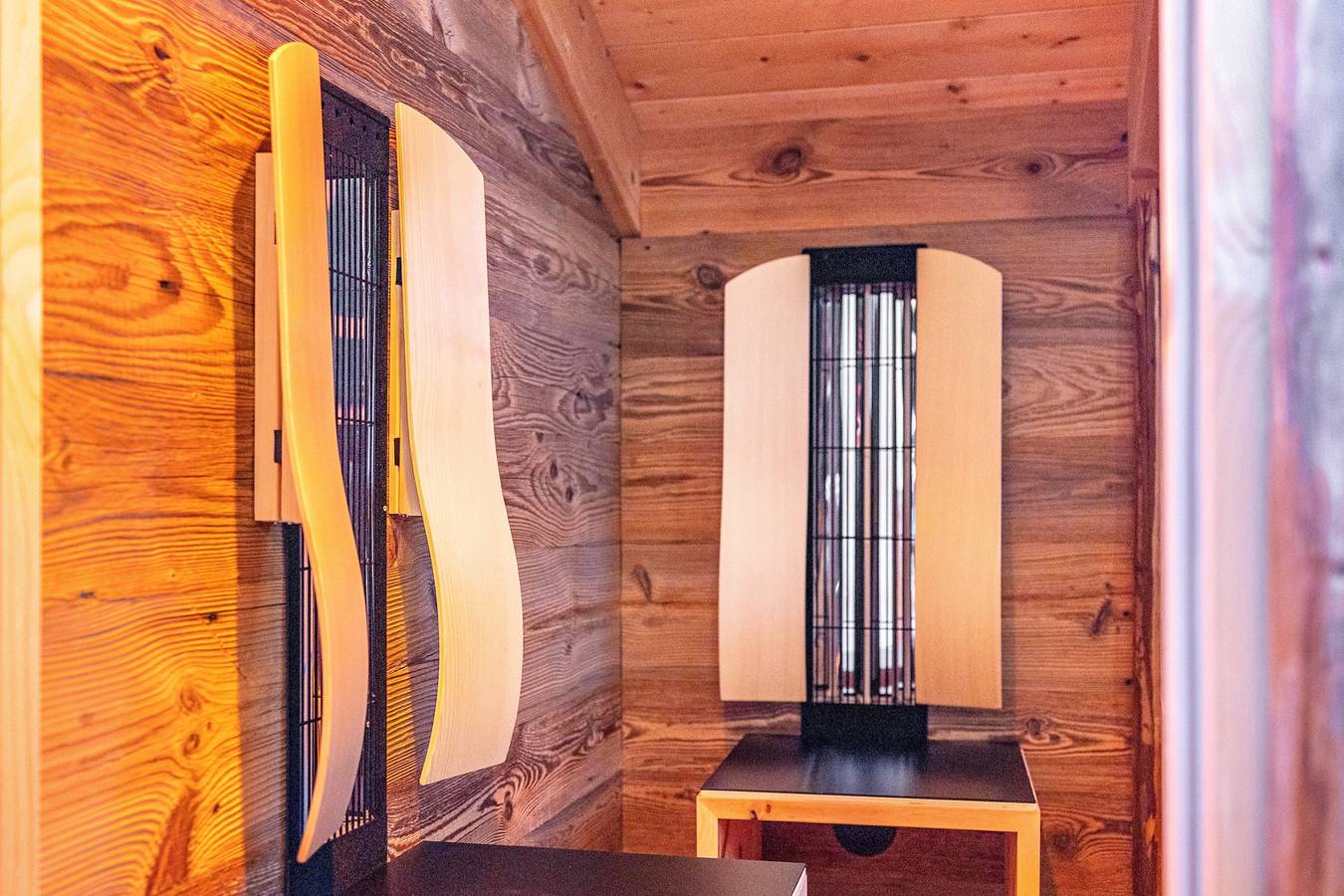 Entire apartment, Apartment 'Kreuzplonhof Apt Karspitz' with Mountain View and private infrared cabin in Lüsen, Dolomiti Superski