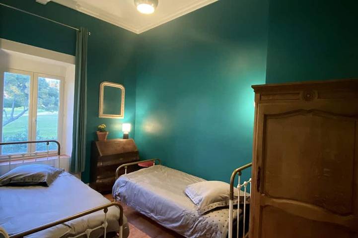 Location de vacances pour 10 personnes, avec jardin à Cruzy - 3