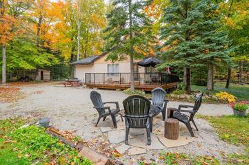 Cabin Rentals And Lodges for 6 Guests in Tobermory (Ontario), Lake Huron ON, Picture 2