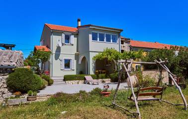 Ferienhaus für 7 Personen, mit Terrasse, kinderfreundlich auf Cres