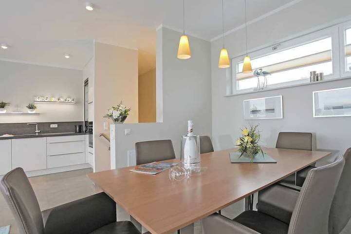 Ferienhaus für 6 Personen, mit Balkon und Sauna in Binz - 2