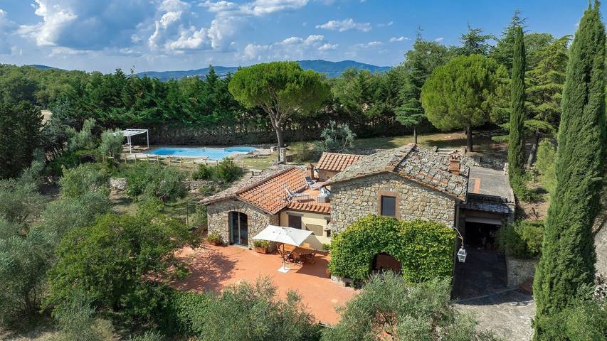 Villa für 6 Personen, mit Garten und Terrasse