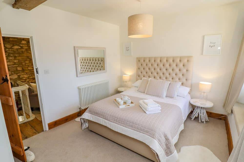 Chippy Cottage, family friendly, with open fire in Chipping Norton in Chipping Norton, Oxfordshire