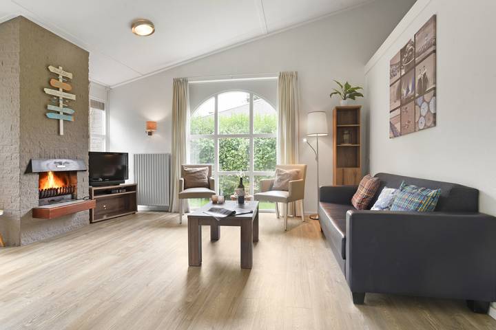 Ferienhaus für 4 Personen, mit Terrasse und Sauna sowie Balkon/Terrasse