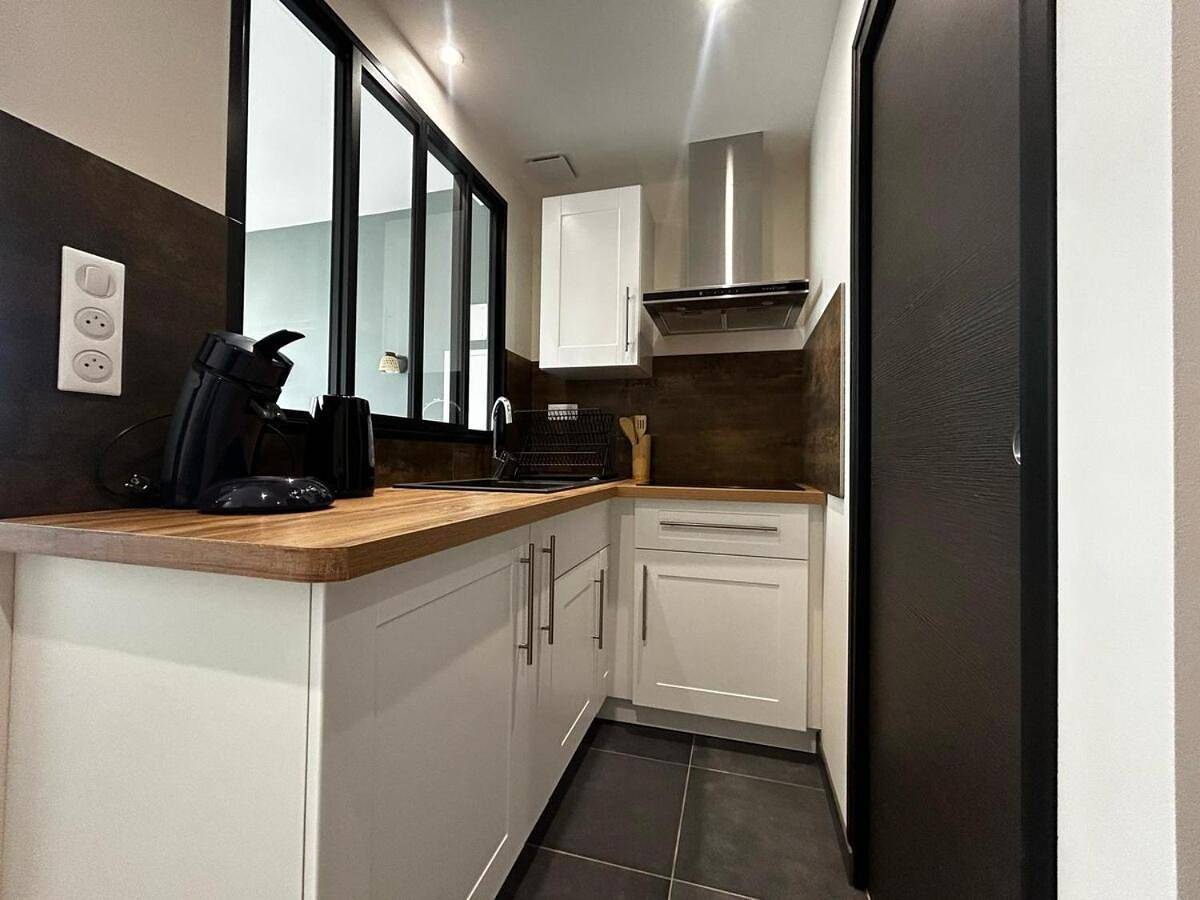 Appartement entier, One-Bedroom Apartment in Panazol, Région de Limoges