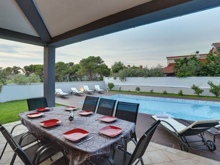 Villa für 9 Personen, mit Pool, mit Haustier - 1