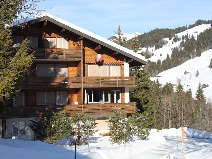 Location de vacances pour 4 personnes, avec balcon à Habkern