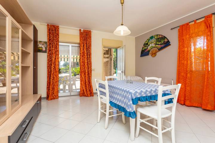 Hel lejlighed, Apartment 'I Ciottoli Dello Ionio - Apt 1' with Mountain View, Shared Terrace and Balcony in Fondachello, Mascali