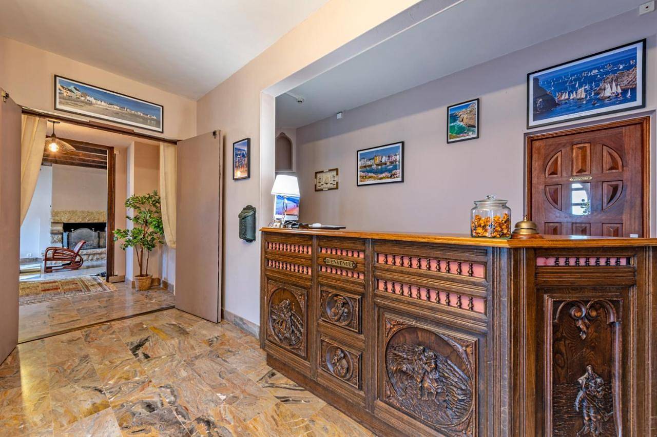 Logis Hotel De La Corniche in Brest, Région de Brest