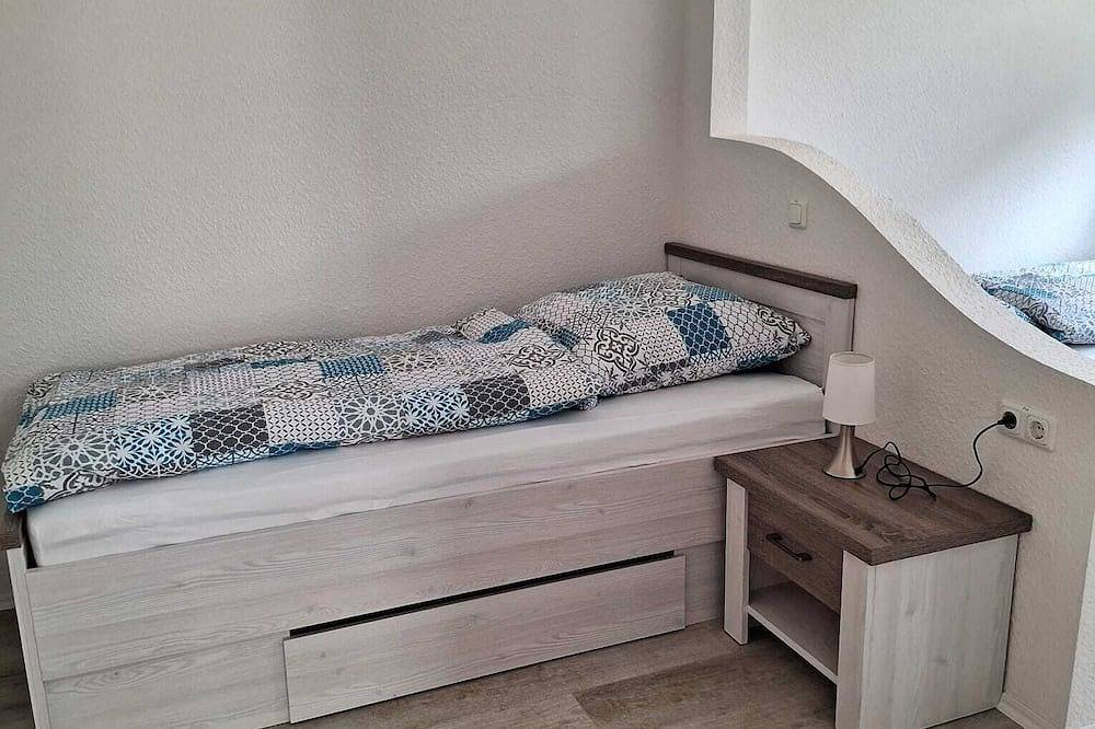 Ganze Wohnung, Ferienwohnung Weser - direkt am Weserradweg in Bad Karlshafen, Hessisches Bergland