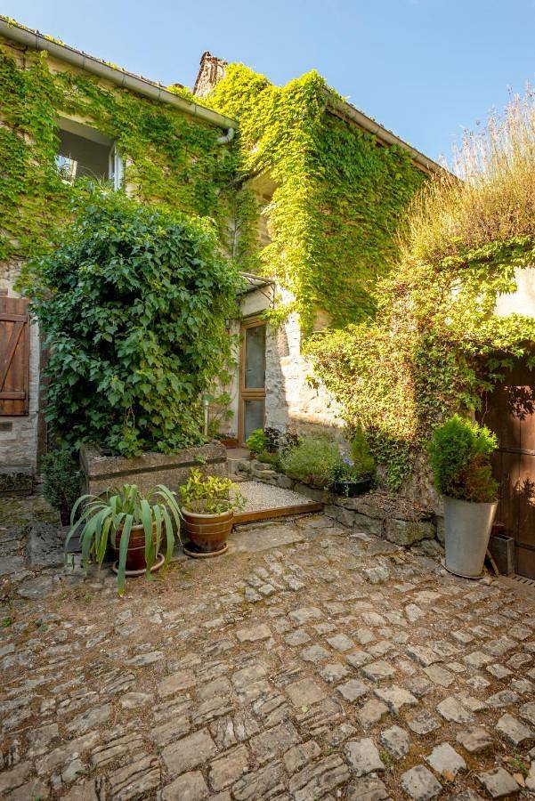 Location de vacances pour 6 personnes, avec Terrasse à Talant