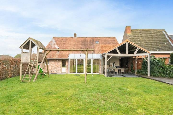 Ferienhaus für 8 Personen, mit Garten, mit Haustier