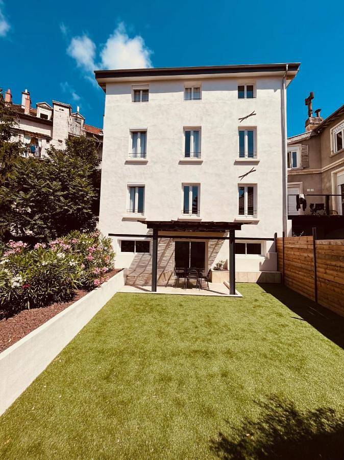 Gîte pour 4 personnes, avec terrasse ainsi que jardin et vue à La Tronche - 3